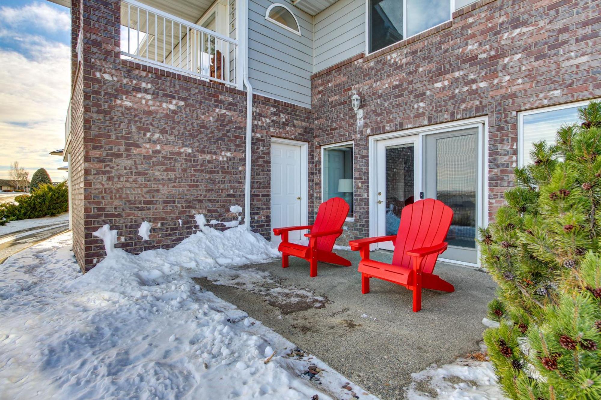 Inviting Great Falls Home With Wraparound Deck! Εξωτερικό φωτογραφία