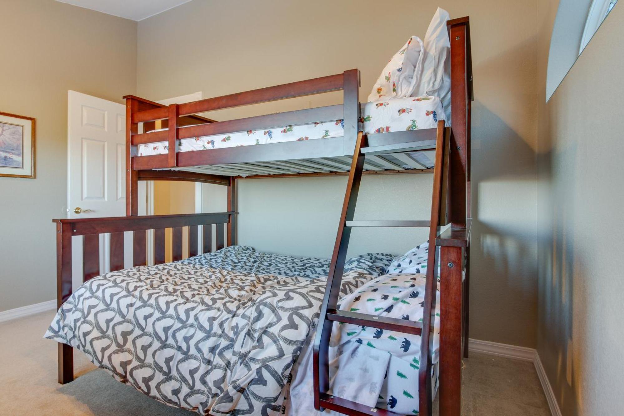 Inviting Great Falls Home With Wraparound Deck! Εξωτερικό φωτογραφία