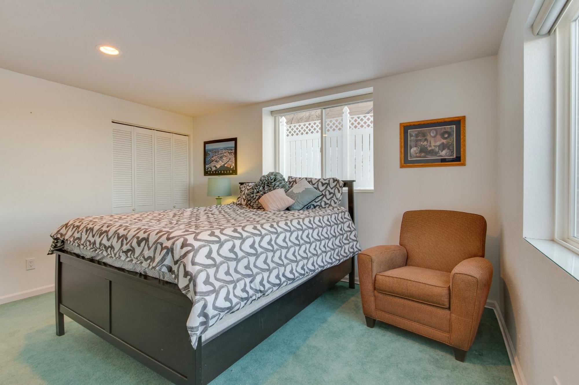 Inviting Great Falls Home With Wraparound Deck! Εξωτερικό φωτογραφία