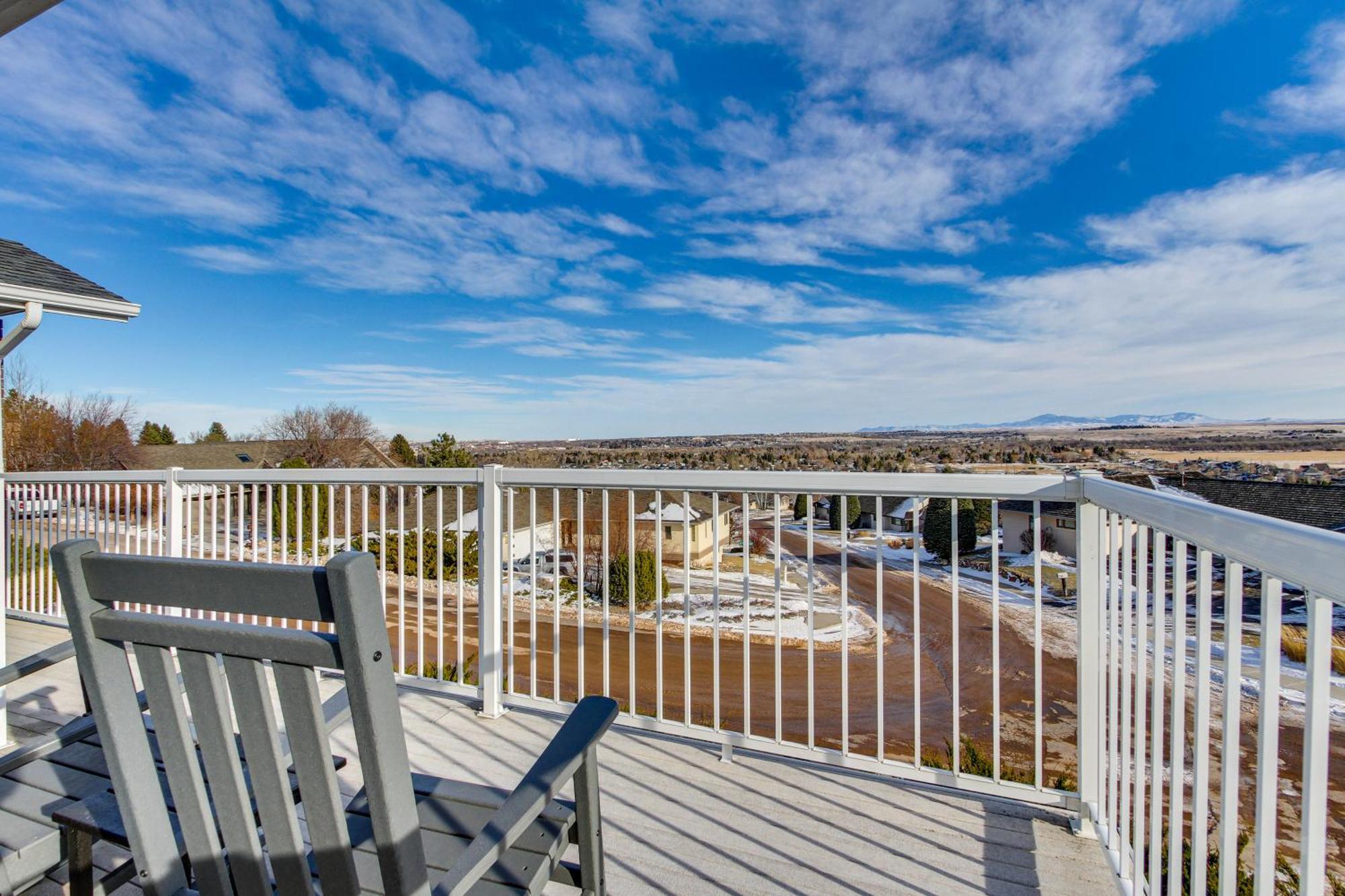 Inviting Great Falls Home With Wraparound Deck! Εξωτερικό φωτογραφία