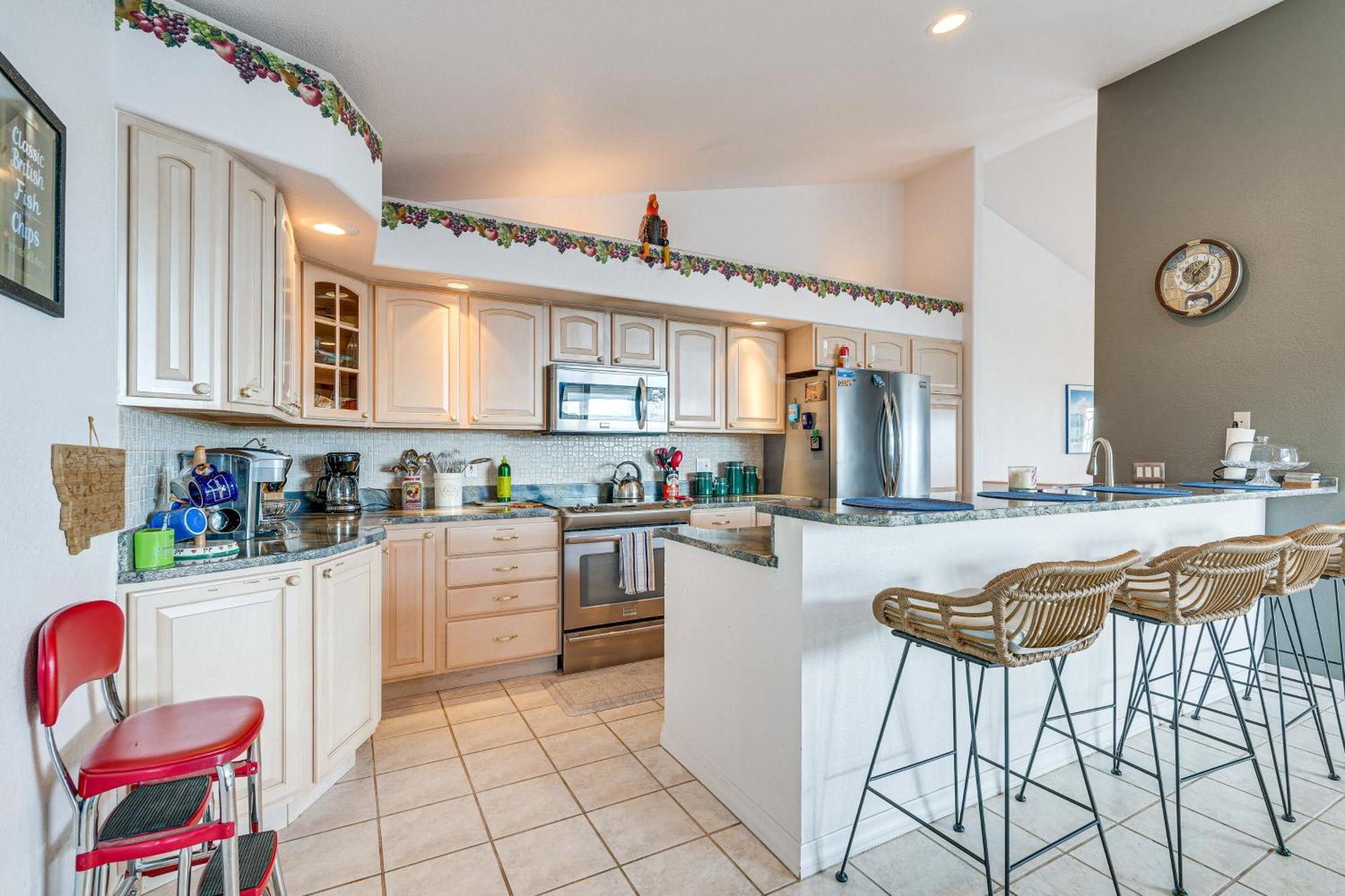 Inviting Great Falls Home With Wraparound Deck! Εξωτερικό φωτογραφία